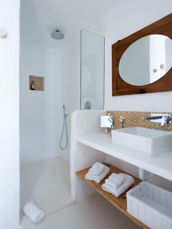 Hotel Anhel Ferreries Bagian luar foto