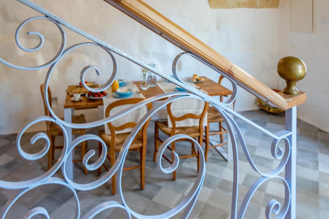 Hotel Anhel Ferreries Bagian luar foto
